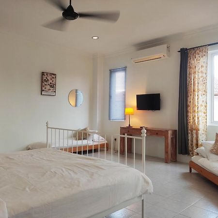 Rumah Putih Near Klia Сепанг Екстериор снимка