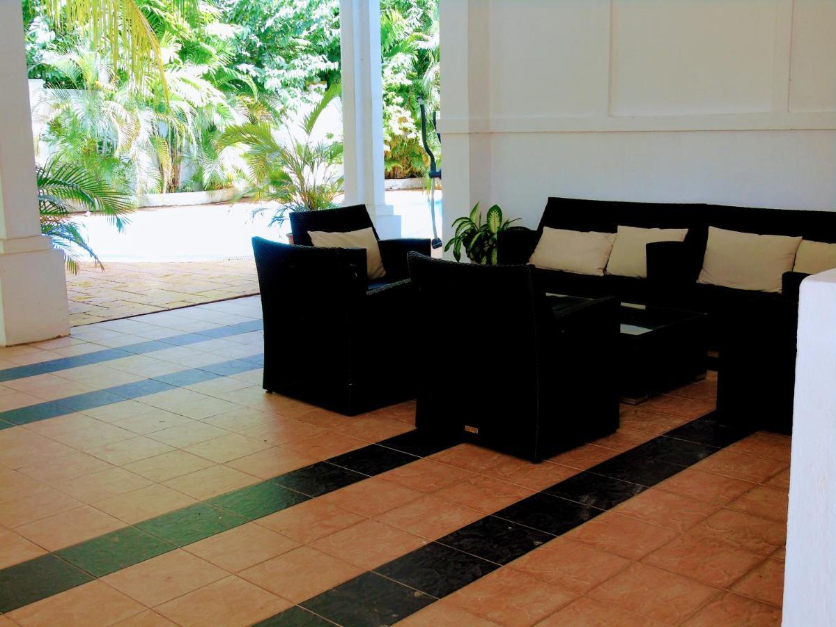 Rumah Putih Near Klia Сепанг Екстериор снимка