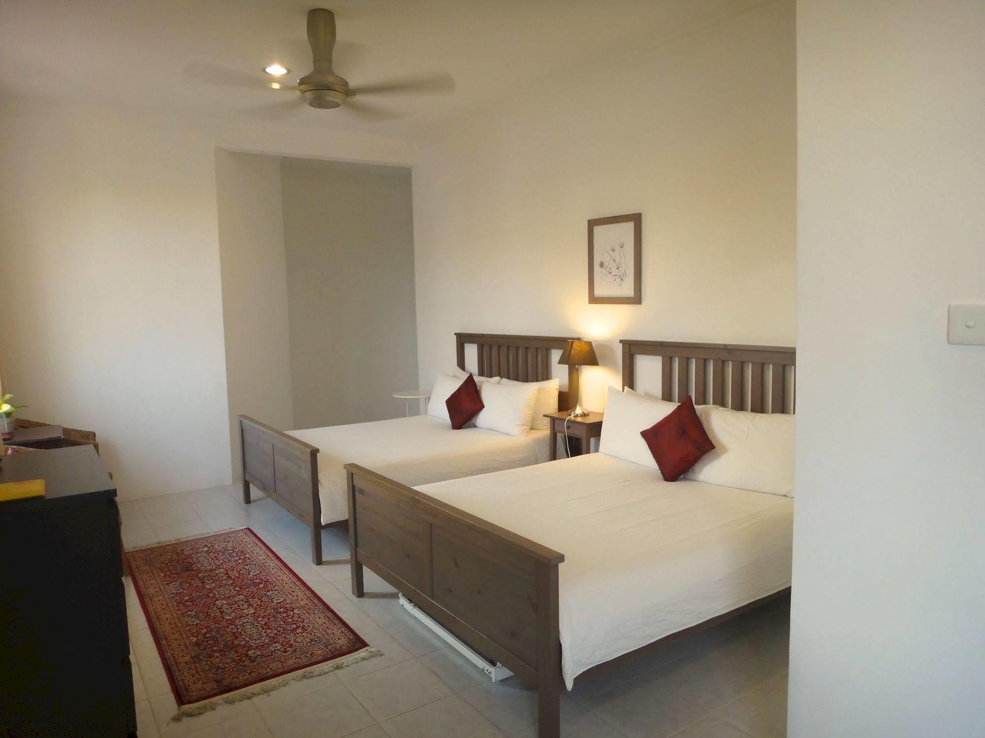 Rumah Putih Near Klia Сепанг Екстериор снимка