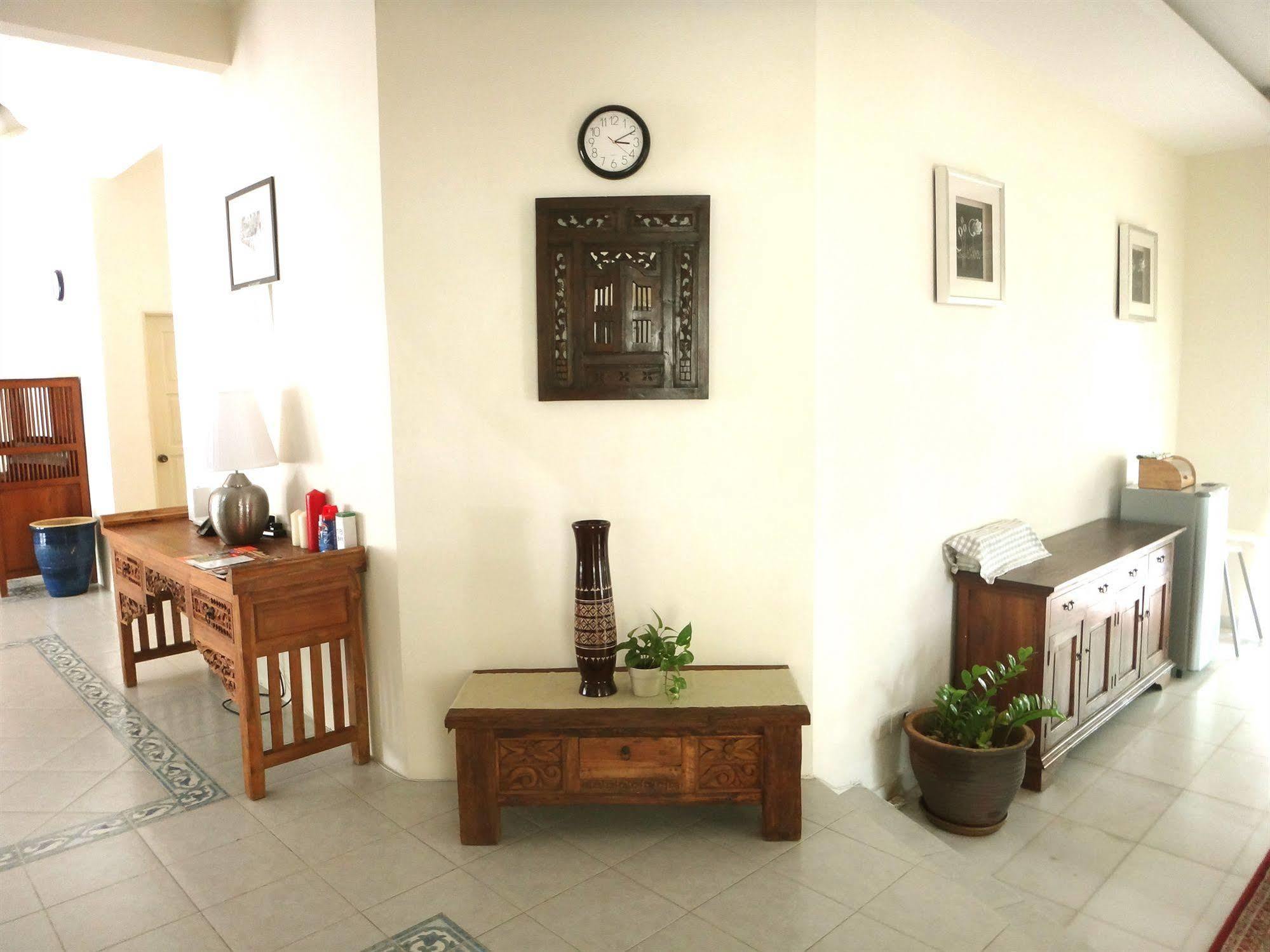 Rumah Putih Near Klia Сепанг Екстериор снимка
